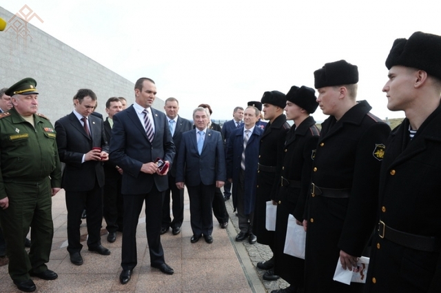 Чувашская делегация в Крыму (Севастополь, 2014)